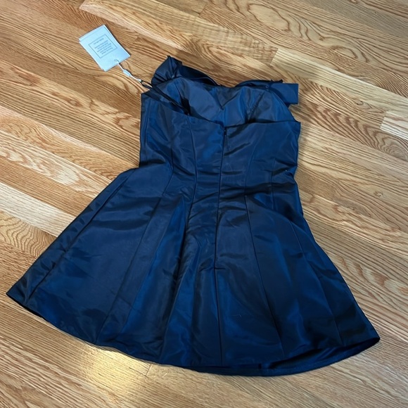 Mac Duggal Black Strapless Bow Fit and Flare Mini Dress Size 6 NWT - Picture 9 of 15